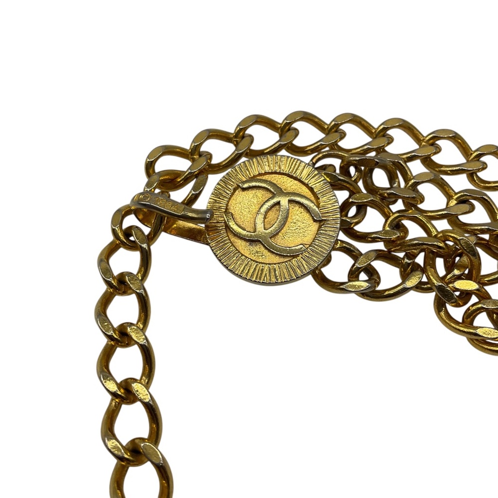 CHANEL VINTAGE 1984 GOLD CC MEDALLION CHAIN BELT - Picture 4 of 8